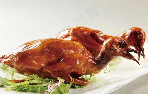 吊烧乳鸽图片 吊烧乳鸽图片