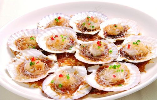 蒜蓉粉丝蒸扇贝图片