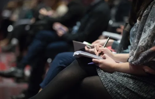 开会图片 开会图片