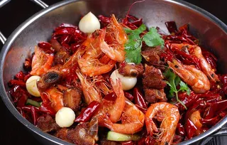 锅干锅排骨虾图片