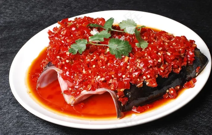 剁椒鱼头图片