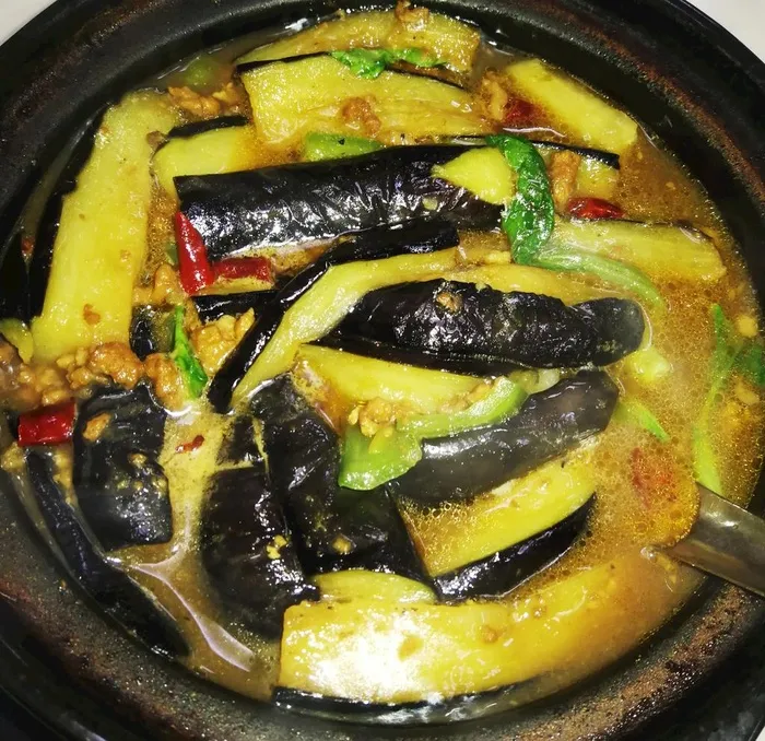 黄焖茄子图片