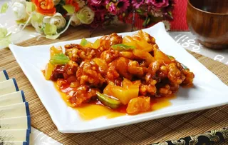 菠萝咕老肉图片