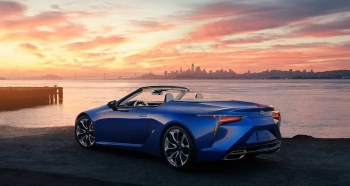 汽车跑车交通工具背景图片