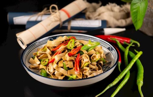 青红椒炒百叶图片