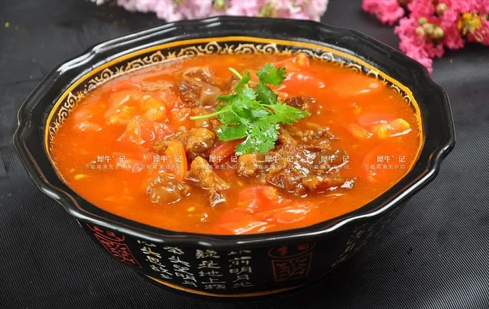 西红柿炖牛肉图片