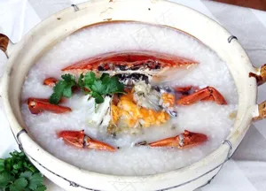 膏蟹砂锅粥图片