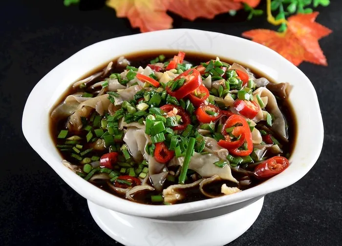 捞汁白木耳图片