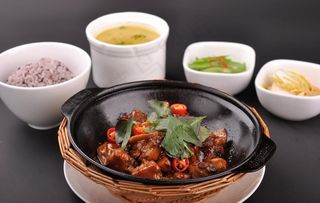 三杯鸡套餐图片