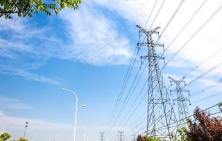 电力电塔高压线图片