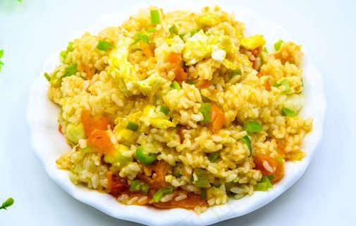 西红柿蛋炒饭图片