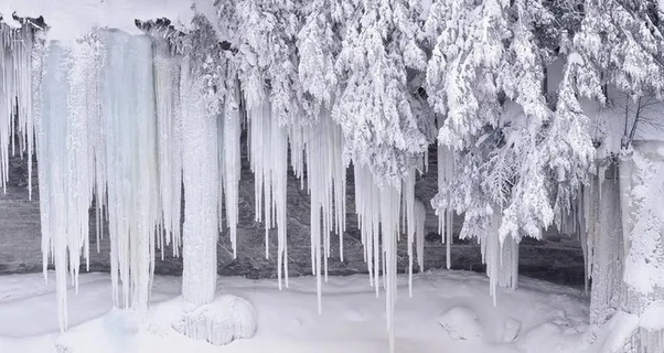 自然冰柱图片