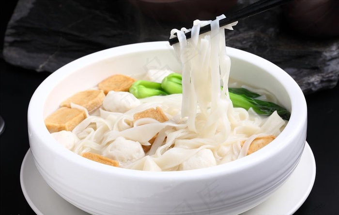 家常鱼蛋粉图片