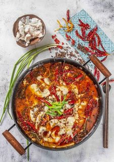 麻辣鱼火锅图片