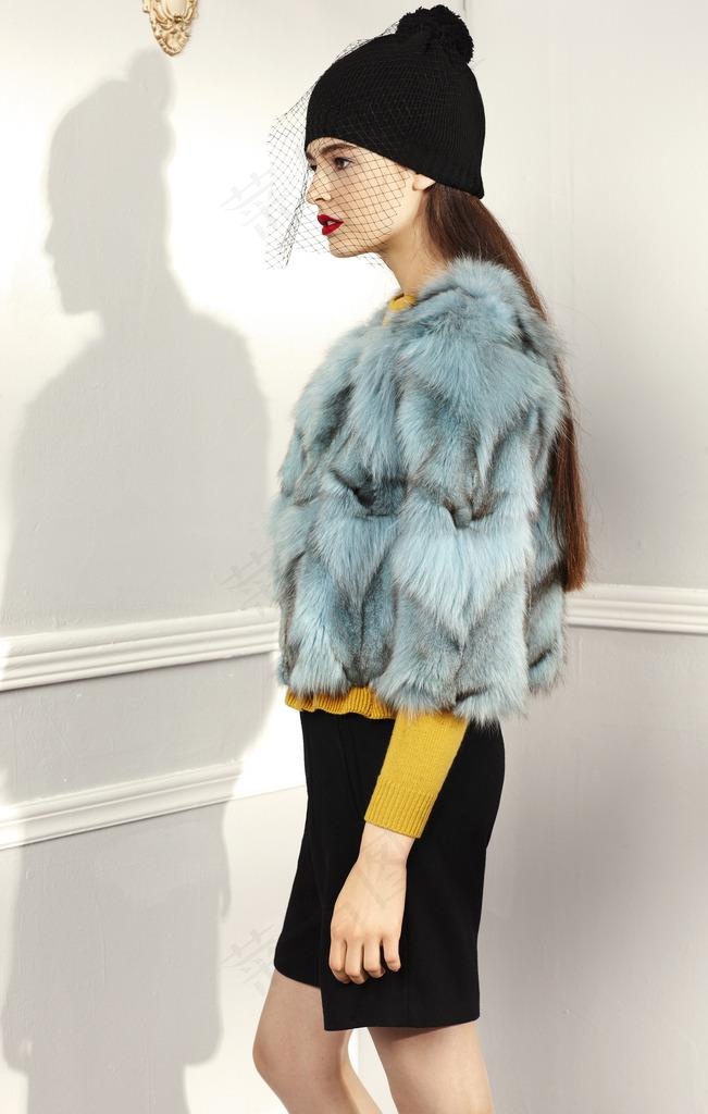 冬装女模特图片