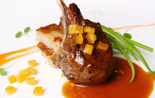 法式香煎新西兰羊排图片