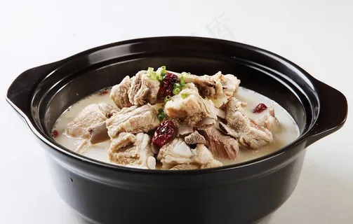 白萝卜炖羊排图片 白萝卜炖羊排图片