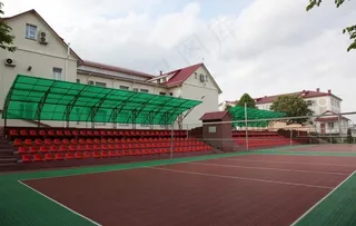 羽毛球场地图片