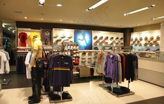 耐克 店铺陈列图片