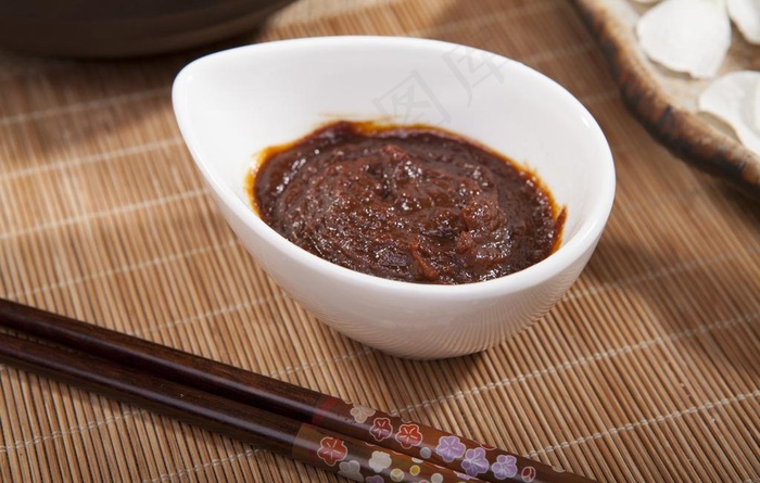 火锅料碗图片