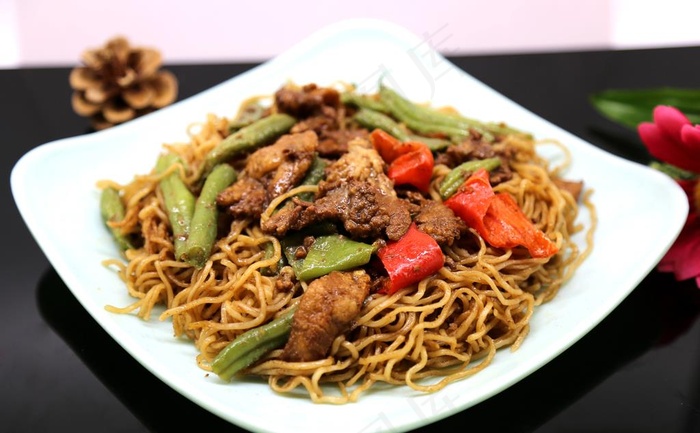 牛肉拌面图片