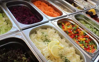 丰富多样的自助餐美食图片