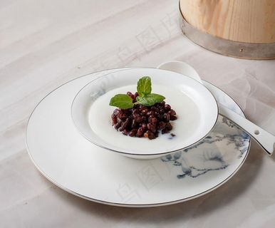 红豆双皮奶图片