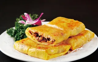 三鲜煎豆皮图片