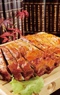 生记烤羊排图片