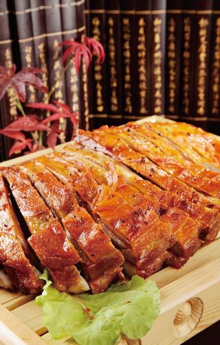 生记烤羊排图片