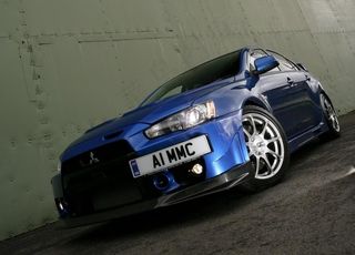 三菱汽车EVO十代图片