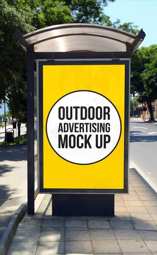 户外海报样机图片