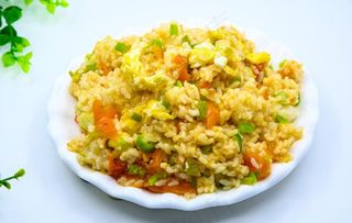 西红柿蛋炒饭图片