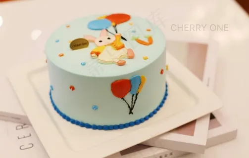 放飞自我的小兔图片