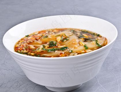 酸汤饺子皮图片