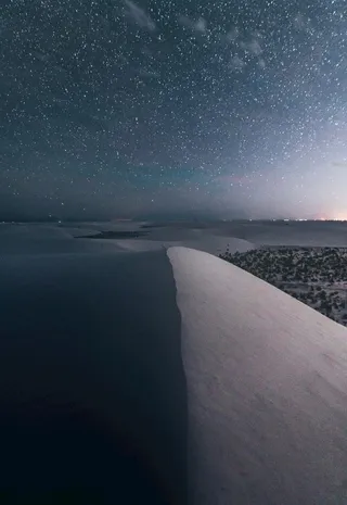 星空沙漠夜景图片