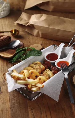 美味的小食盒图片