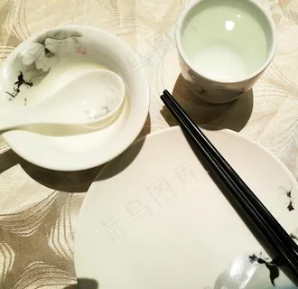 中式餐具图片 中式餐具图片
