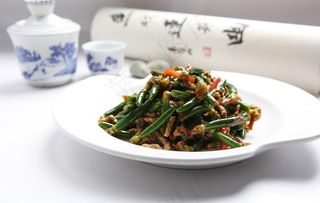 小黄瓜炒肉丝图片