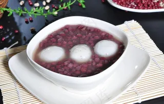 红豆汤圆图片