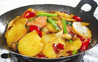 干锅土豆片图片
