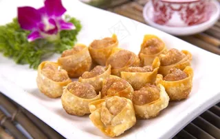 酥炸大云吞图片