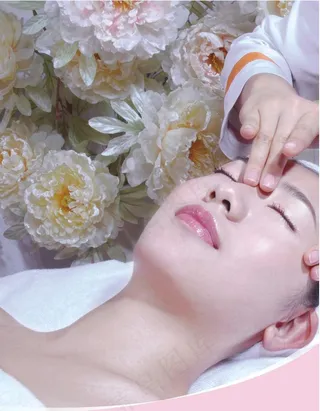 水疗面部护理图片