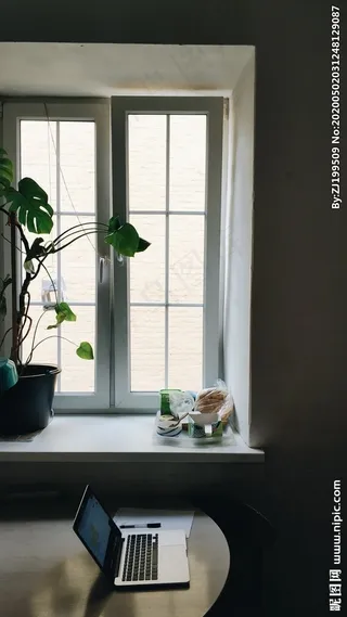 窗户办公图片