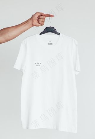 短袖t恤 样机图片