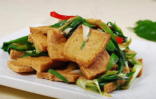 豫菜蒜苗炒老豆腐图片 豫菜蒜苗炒老豆腐图片