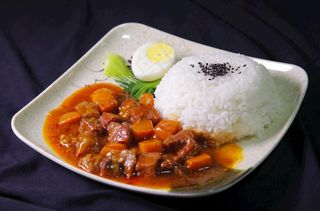 红烧牛腩盖饭图片