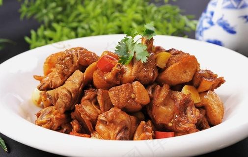 啤酒鸭图片 啤酒鸭图片