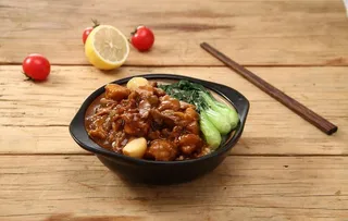 红烧鸡块饭图片