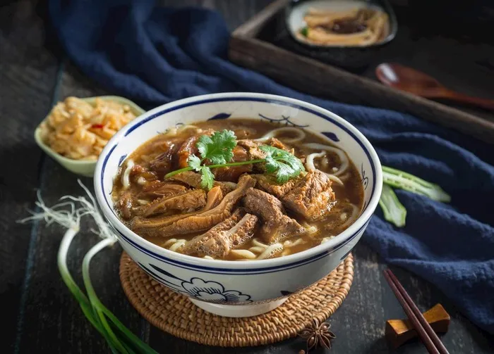 牛杂面图片